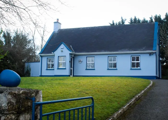Holiday home Riverside In The Burren *